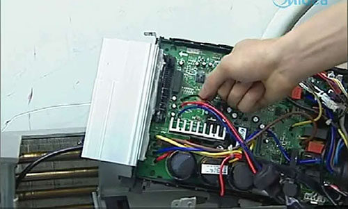 宜州美的空调电话是多少